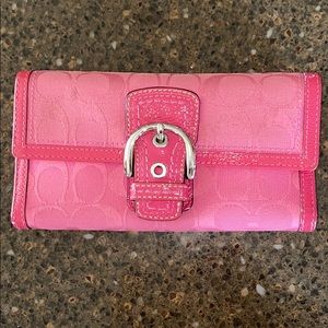 Coach Wallet - Pink
